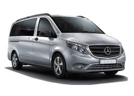 Bus Mercedes srebrny